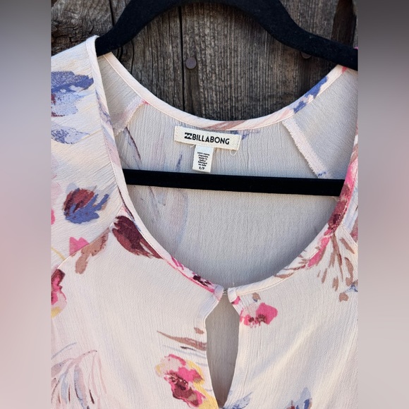 Billabong Until Tomorrow Floral Dress White & Pink Short Mini Casual Dress - Picture 15 of 16